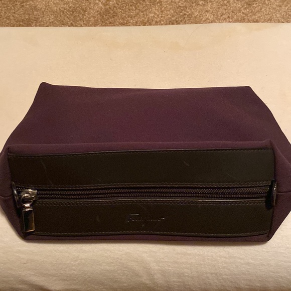 Salvatore Ferragamo Travel/Make up bag - Picture 5 of 9